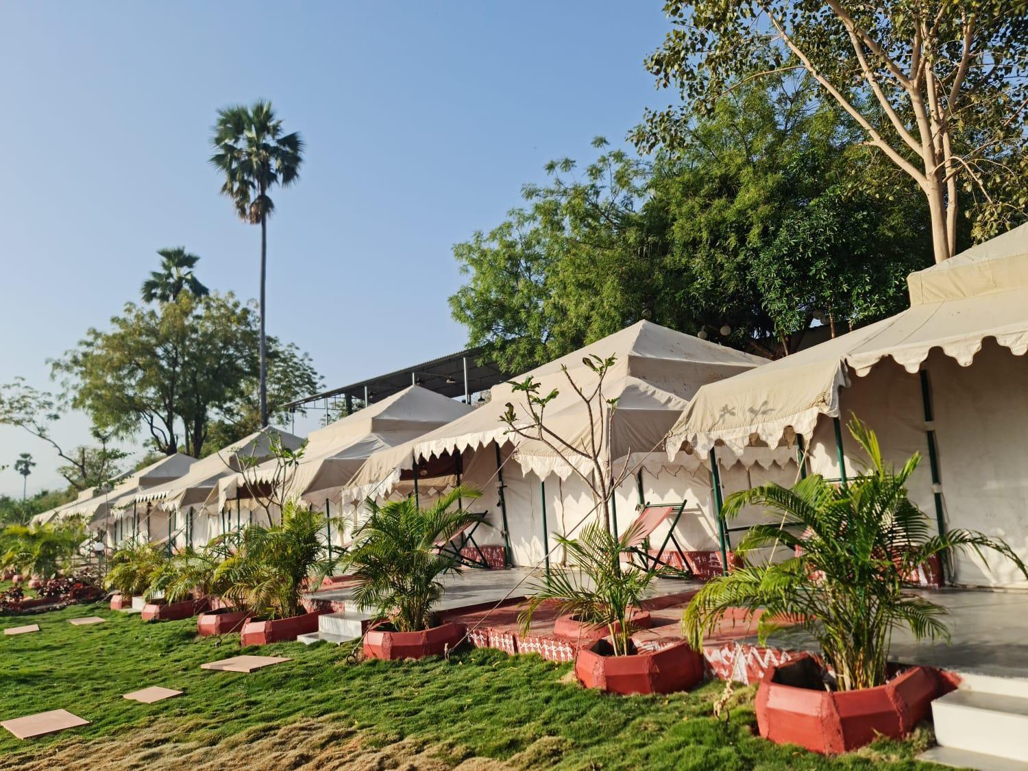Riverview Tent Resort Kevadia المظهر الخارجي الصورة