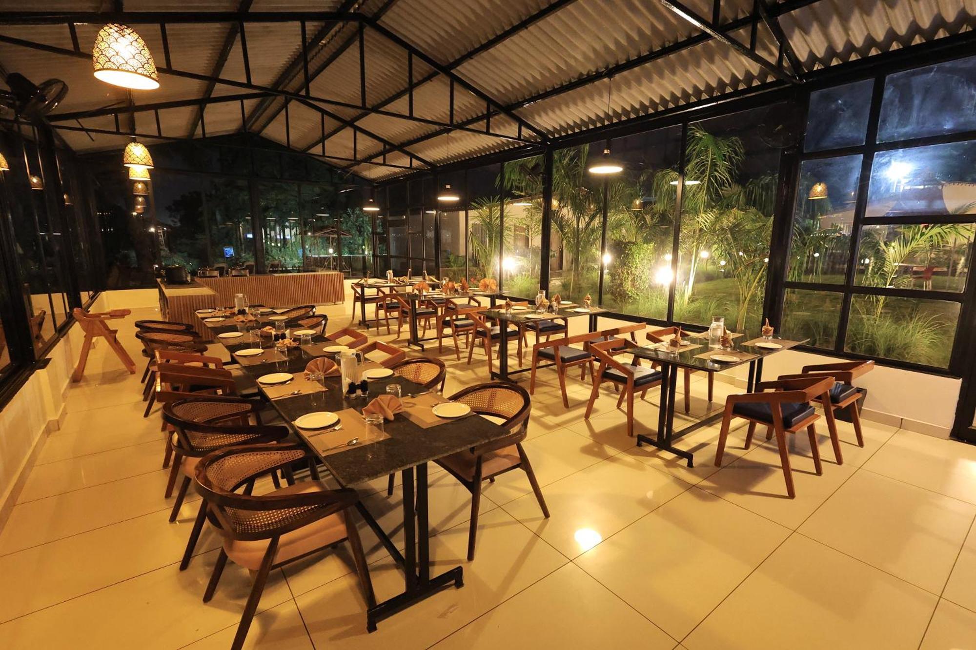 Riverview Tent Resort Kevadia المظهر الخارجي الصورة
