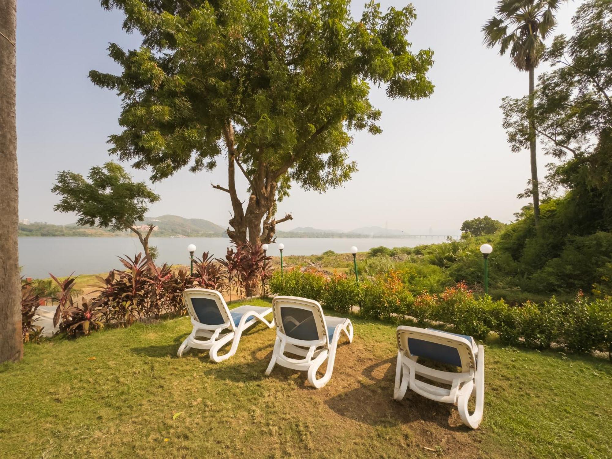 Riverview Tent Resort Kevadia المظهر الخارجي الصورة