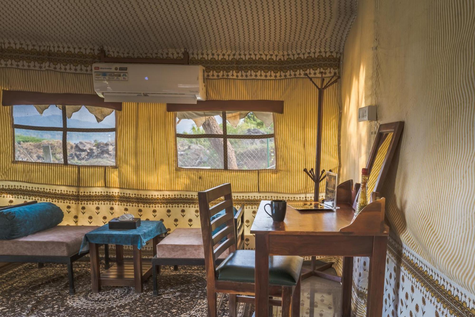 Riverview Tent Resort Kevadia المظهر الخارجي الصورة
